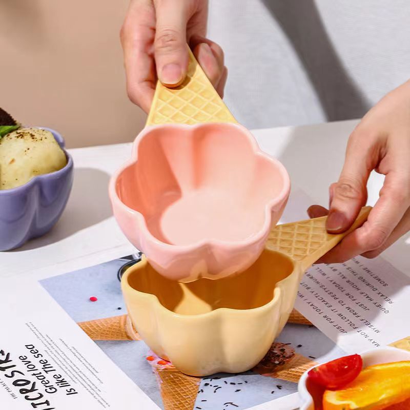 Ice Cream Shaped Ceramic Bowl  - огляд і ціна Ceramic Trinket Dish