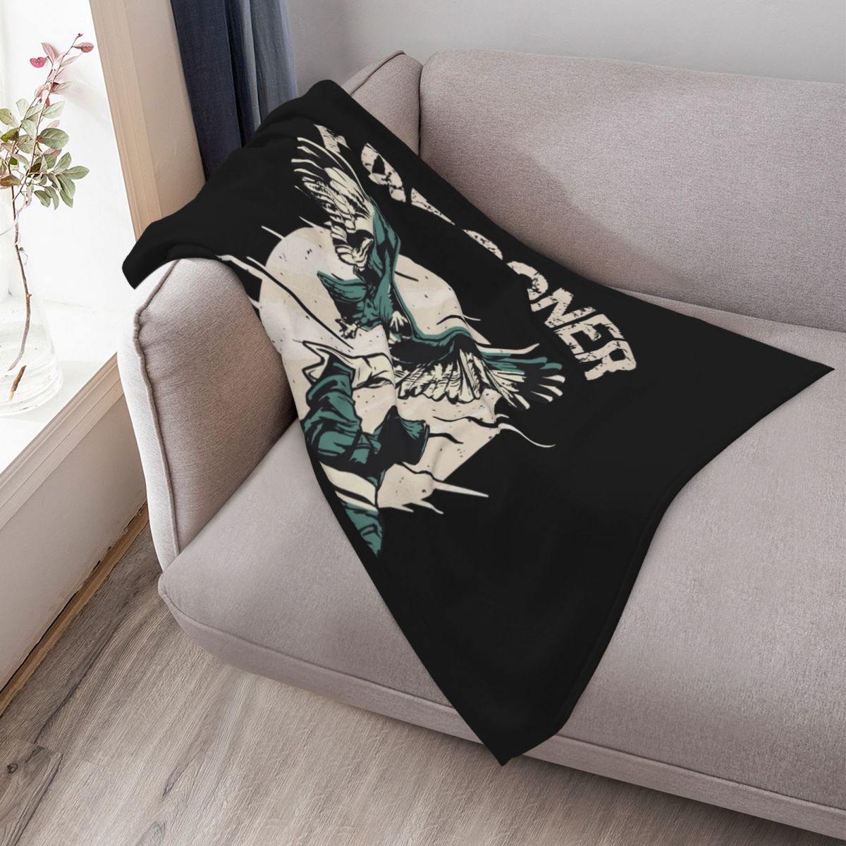 Falconry Bird landing on Falco - огляд і ціна Home Decor Png