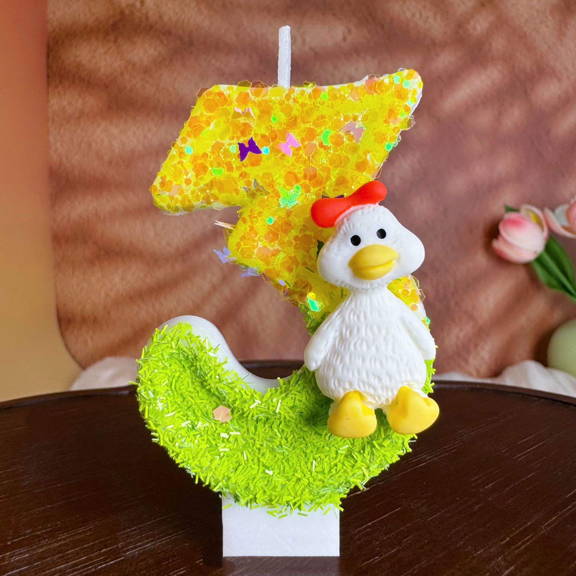 Yellow-green bow tie little wh - огляд і ціна Home Decor Duck